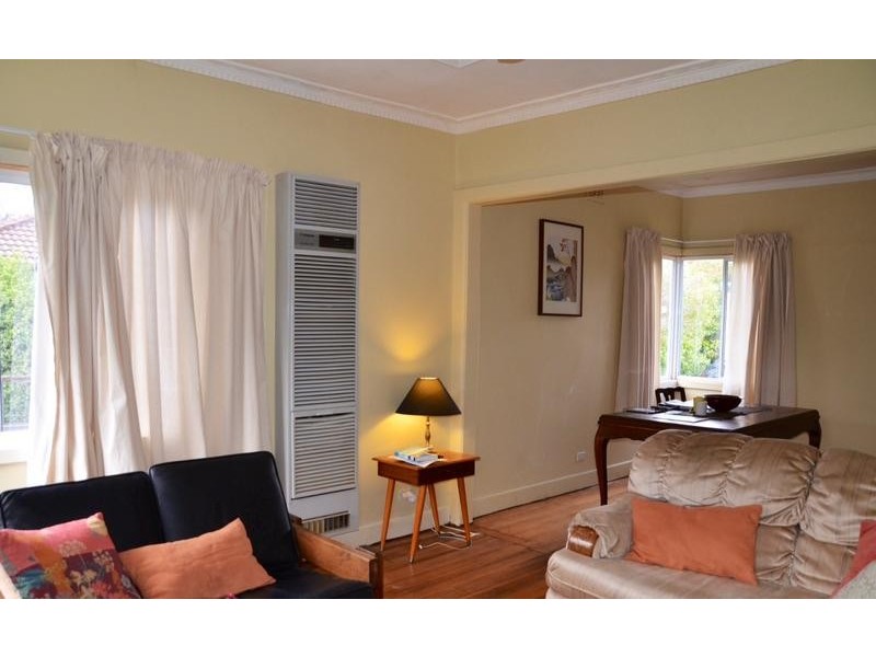25 Pohlman Street, Kyneton VIC 3444