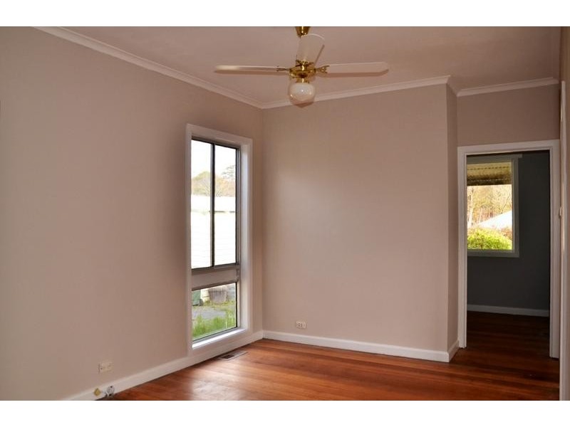 25 Pohlman Street, Kyneton VIC 3444