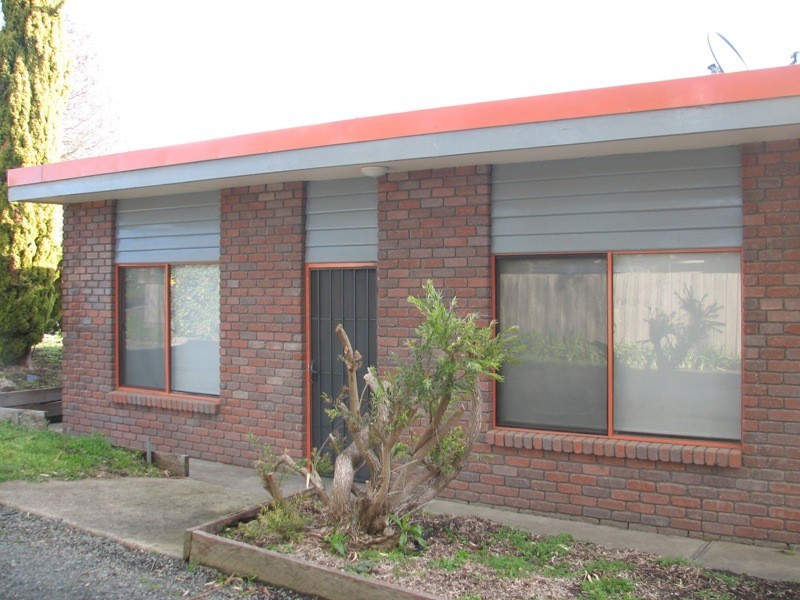 1/80 Beauchamp Street, Kyneton VIC 3444