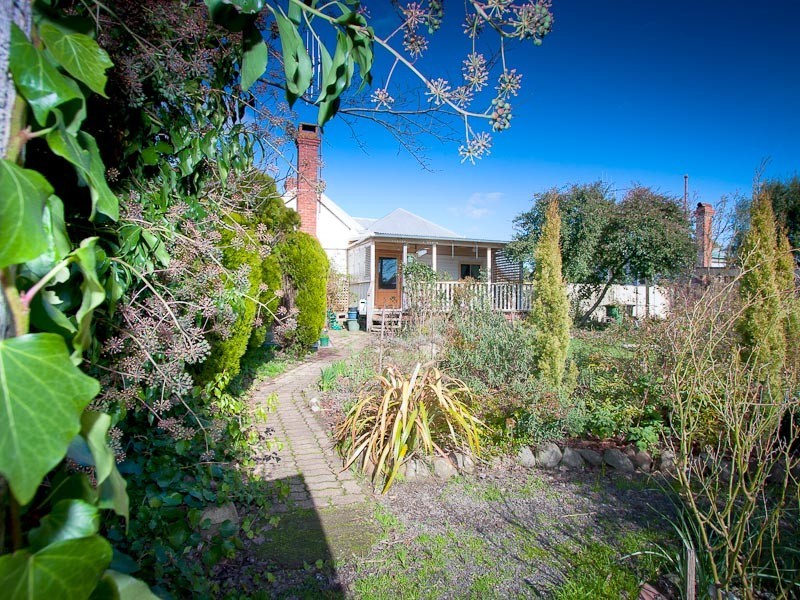 23 Lauriston Street, Kyneton VIC 3444