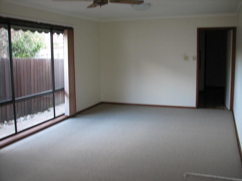 17 Simpson Street, Kyneton VIC 3444