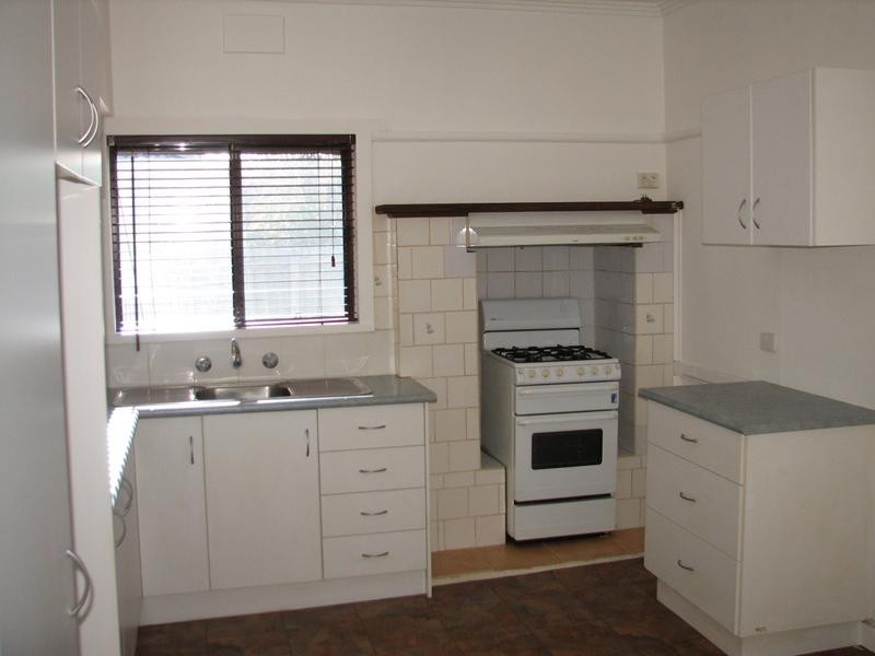 23 Beauchamp Street, Kyneton VIC 3444