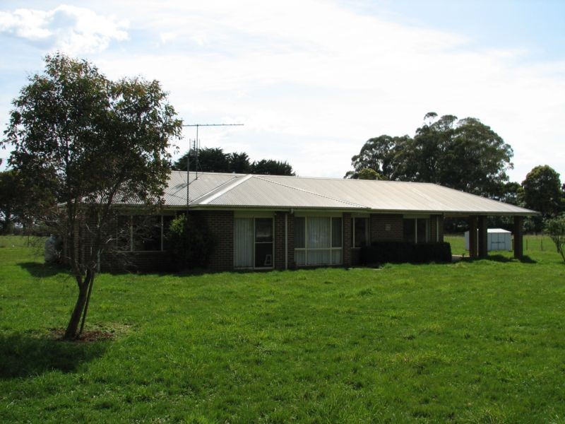 108 Oconnells Road, Trentham VIC 3458