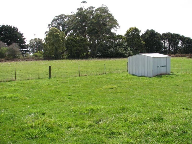 108 Oconnells Road, Trentham VIC 3458