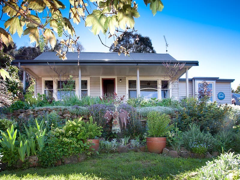 21 Jubilee Lake Road, Daylesford VIC 3460
