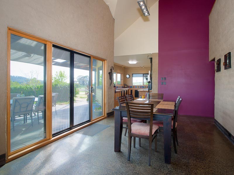275 Zig Zag Road, Drummond VIC 3461