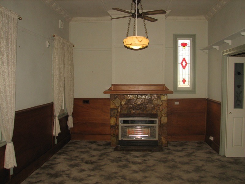 16 Mollison Street, Kyneton VIC 3444