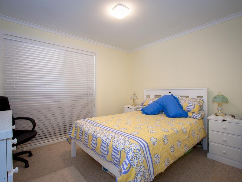 16 Jacobs Avenue, Kyneton VIC 3444