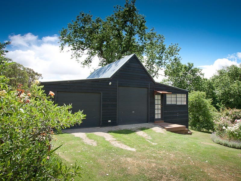 36 Reservoir Road, Kyneton VIC 3444