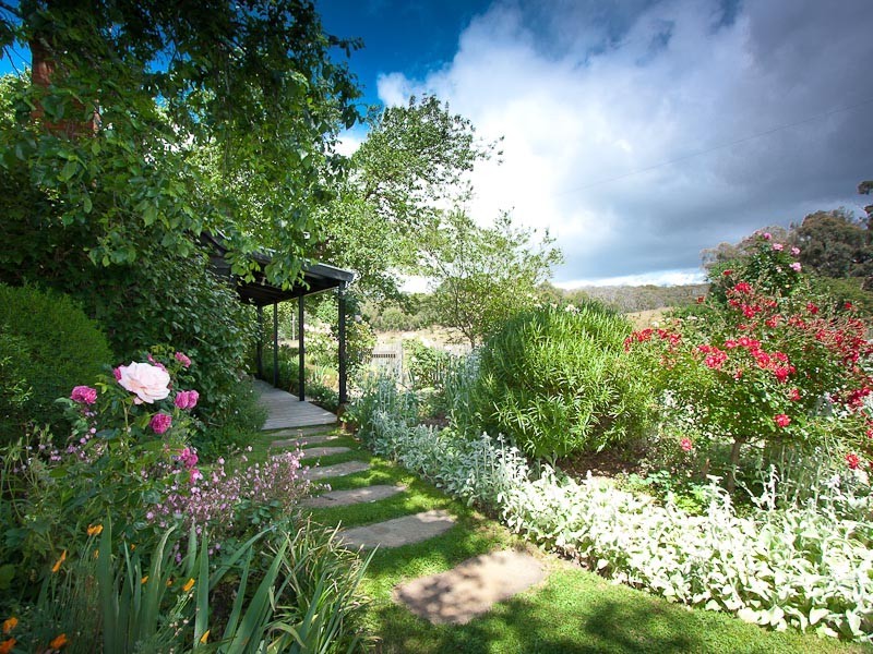 36 Reservoir Road, Kyneton VIC 3444