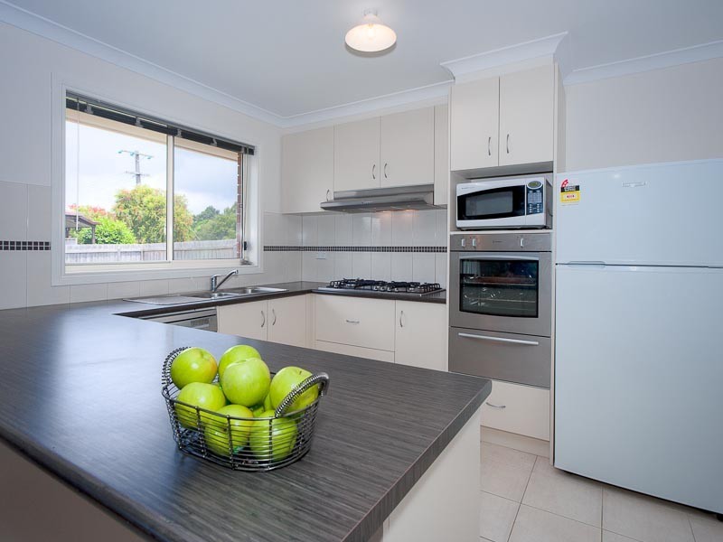 1C Metcalfe Drive, Romsey VIC 3434