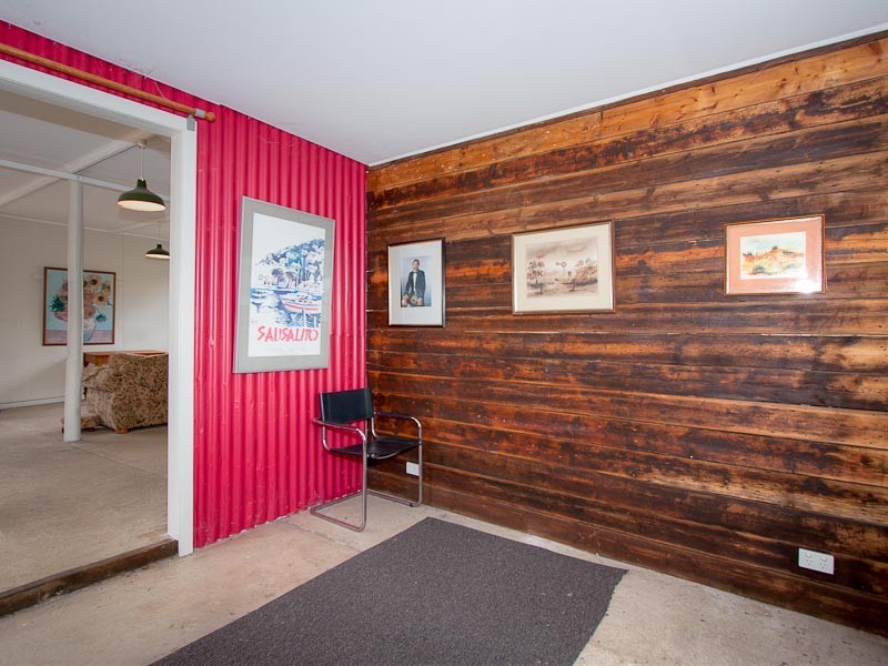 11 Clarke Street, Redesdale VIC 3444