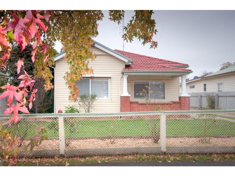 10 Yaldwyn Street, Kyneton VIC 3444