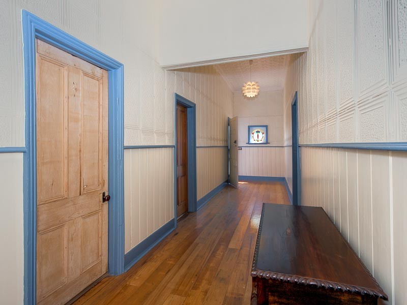 18 Yaldwyn Street East, Kyneton VIC 3444