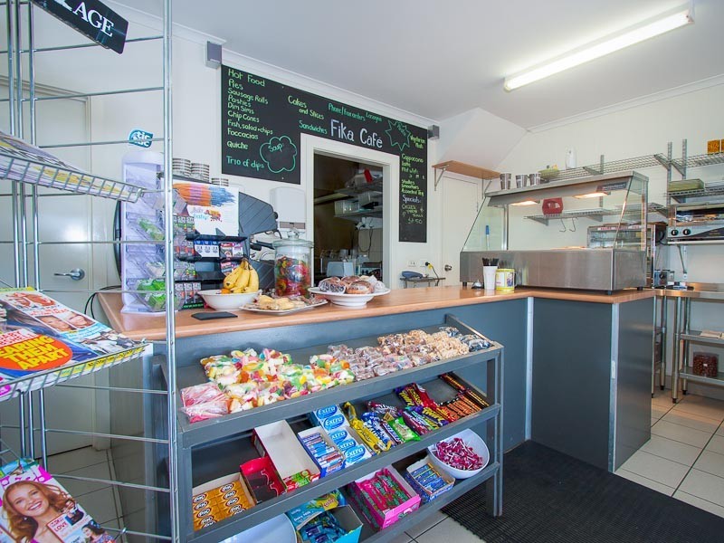 16 & 16A Caroline Chisholm Drive, Kyneton VIC 3444