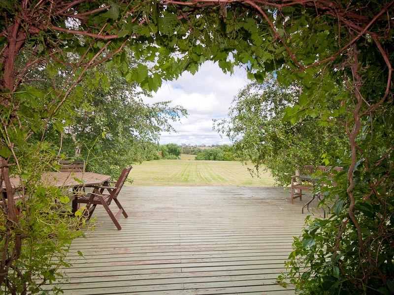 210 Trio Road, Kyneton VIC 3444