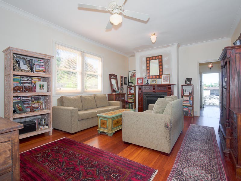 54 Yaldwyn Street West, Kyneton VIC 3444