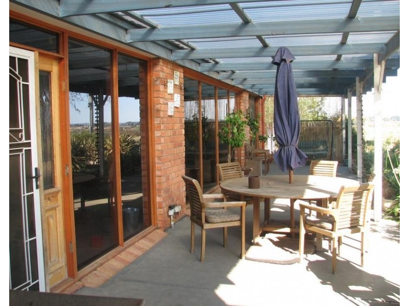 24 Fiddlers Green, Kyneton VIC 3444