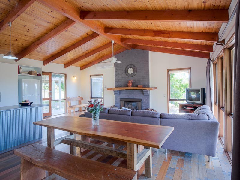 61 Phillips Road, Taradale VIC 3447