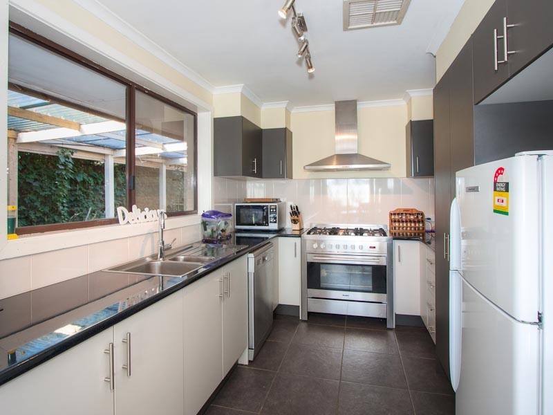 11 Beauchamp Street, Kyneton VIC 3444