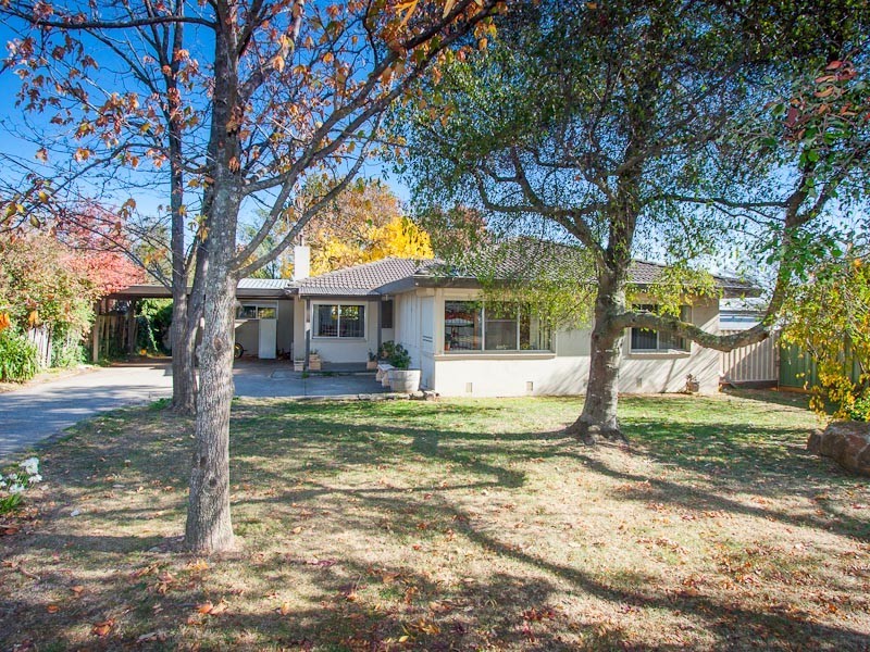 5 Warren Street, Kyneton VIC 3444