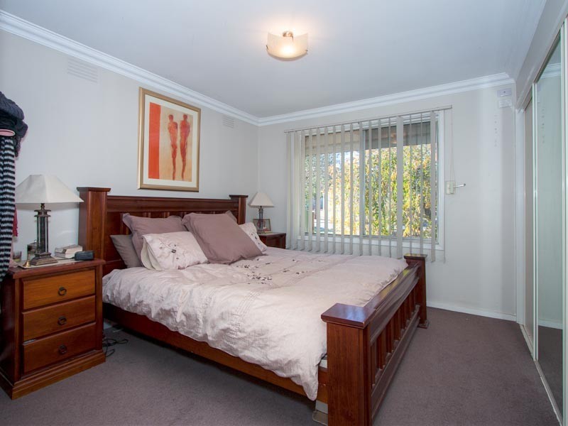 5 Warren Street, Kyneton VIC 3444