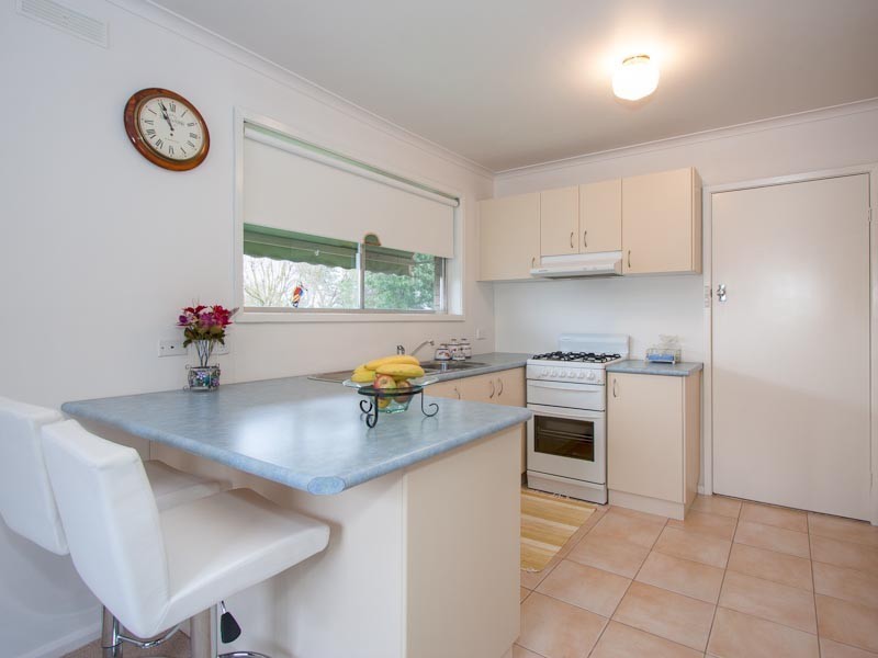 15 Barton Street, Kyneton VIC 3444