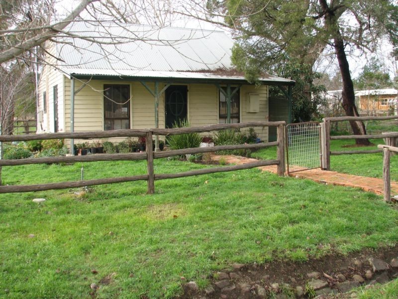 26 Ross Street, Malmsbury VIC 3446