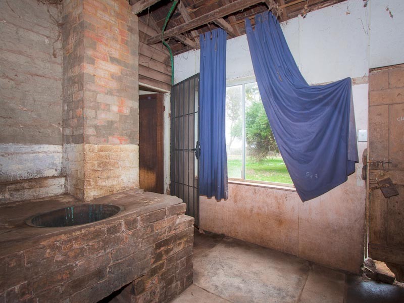 8 Trentham Road, Tylden VIC 3444