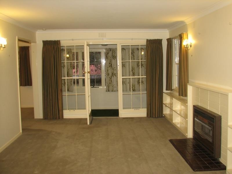 17 Pohlman Street, Kyneton VIC 3444