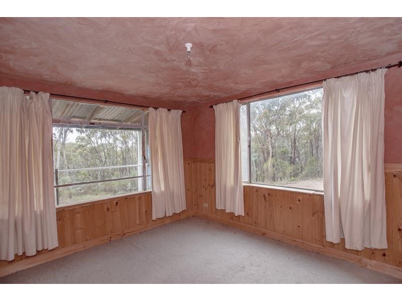 61 Back Creek Road, Drummond VIC 3461