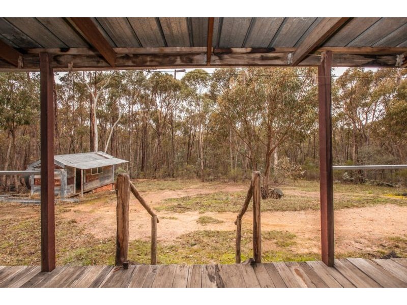 61 Back Creek Road, Drummond VIC 3461