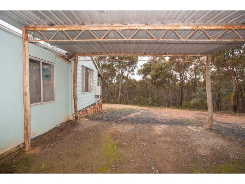 61 Back Creek Road, Drummond VIC 3461