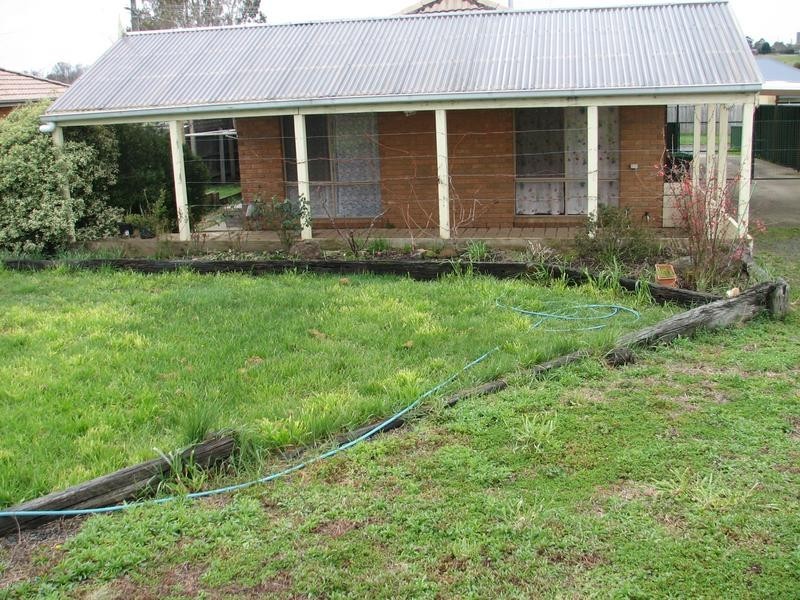 15 Palmer Place, Kyneton VIC 3444