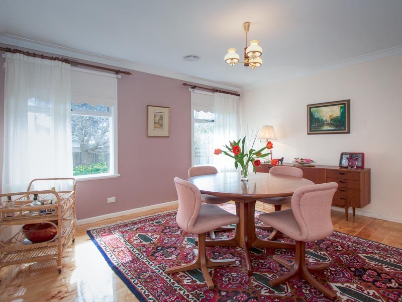 20 Morris Road, Woodend VIC 3442