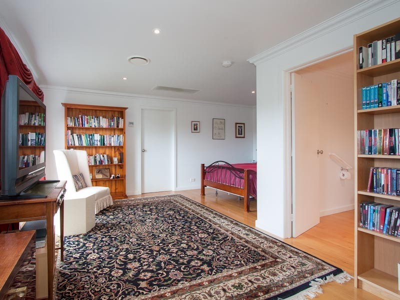 54 Conlans Road, Taradale VIC 3447