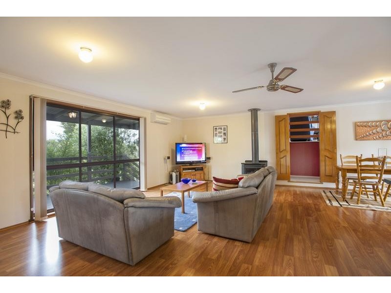 9 Moylans Road, Redesdale VIC 3444