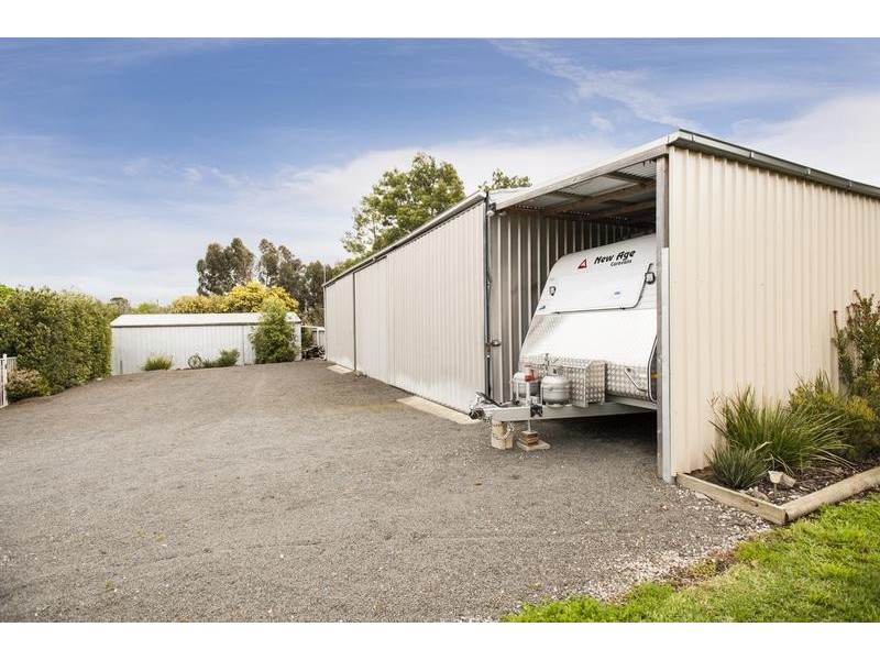 9 Moylans Road, Redesdale VIC 3444