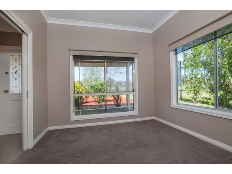 4 Cascades Road, Metcalfe VIC 3448