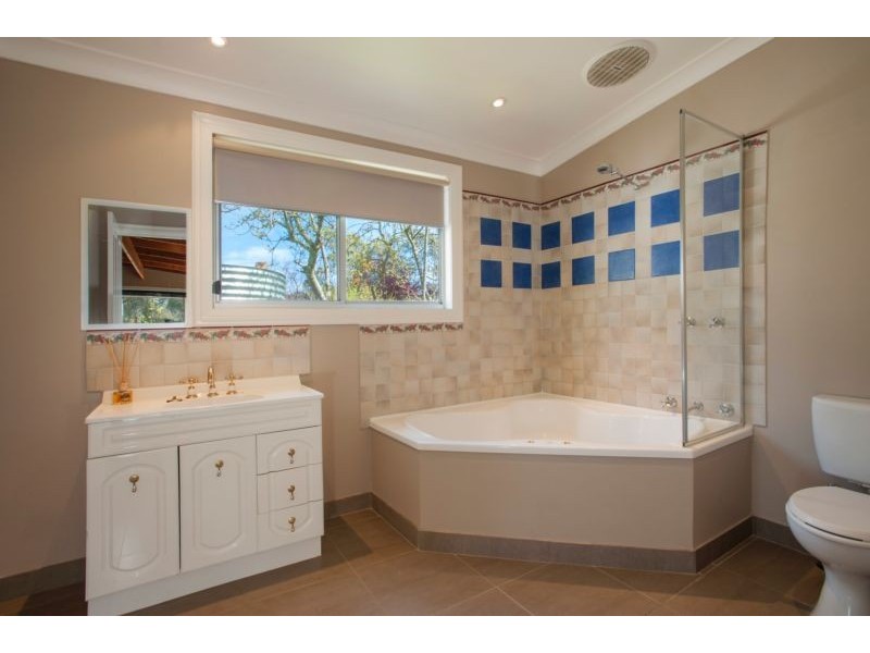 4 Cascades Road, Metcalfe VIC 3448