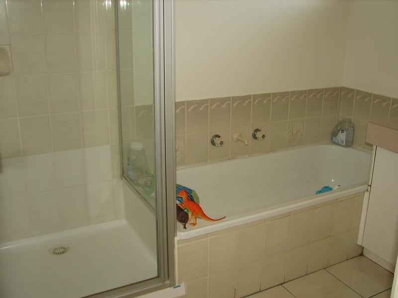 1 Rodney Drive, Woodend VIC 3442