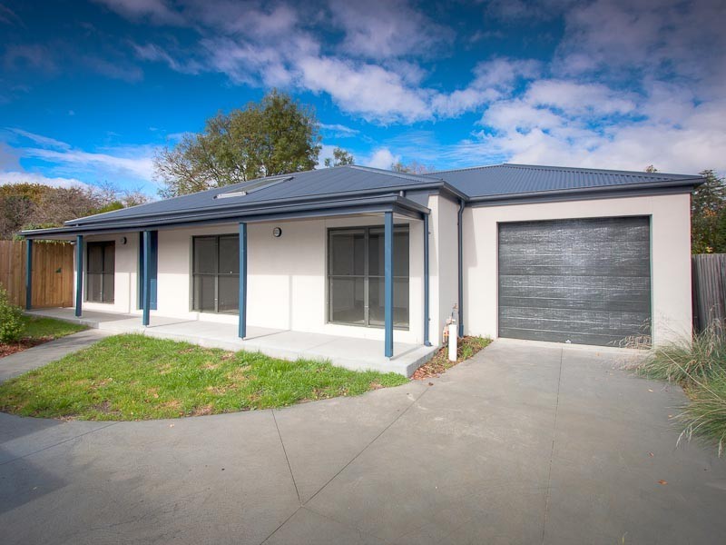 3/7 Pohlman, Kyneton VIC 3444