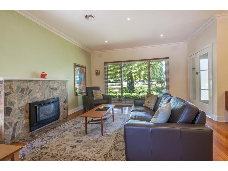 11 Langley Street, Kyneton VIC 3444