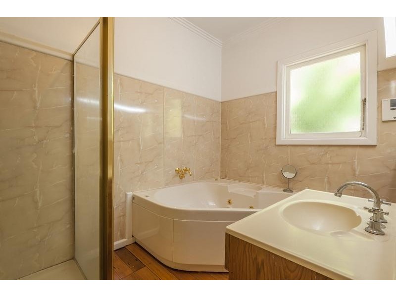 11 Langley Street, Kyneton VIC 3444