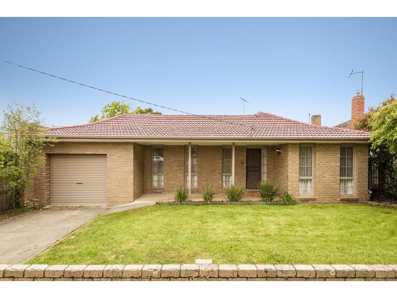 5 Barton Street, Kyneton VIC 3444