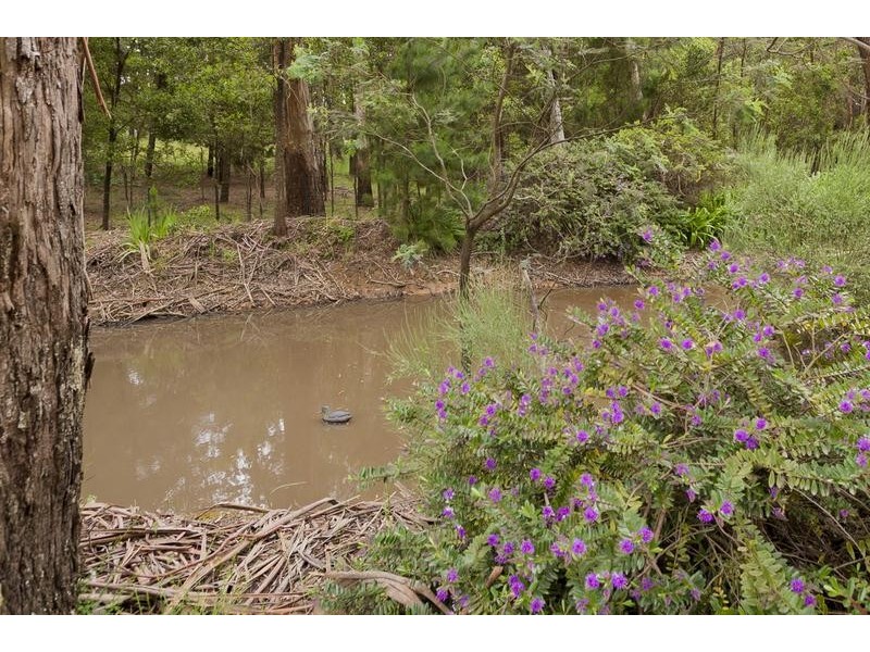 71 Walkers Road, Woodend VIC 3442