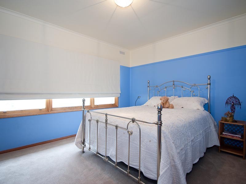 23 Hutton Street, Kyneton VIC 3444