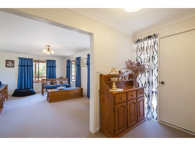 30 Trevor Drive, Taradale VIC 3447