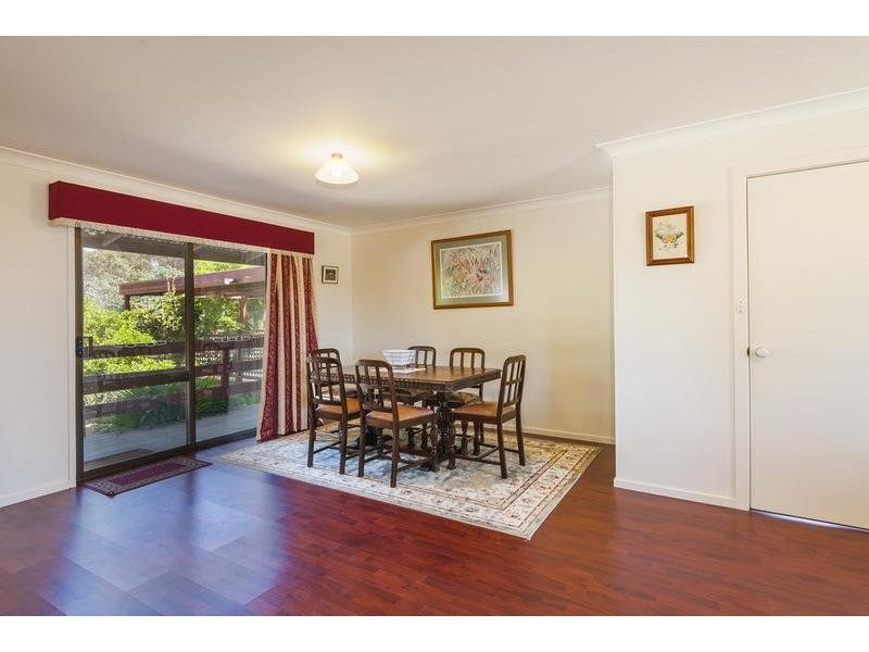 30 Trevor Drive, Taradale VIC 3447