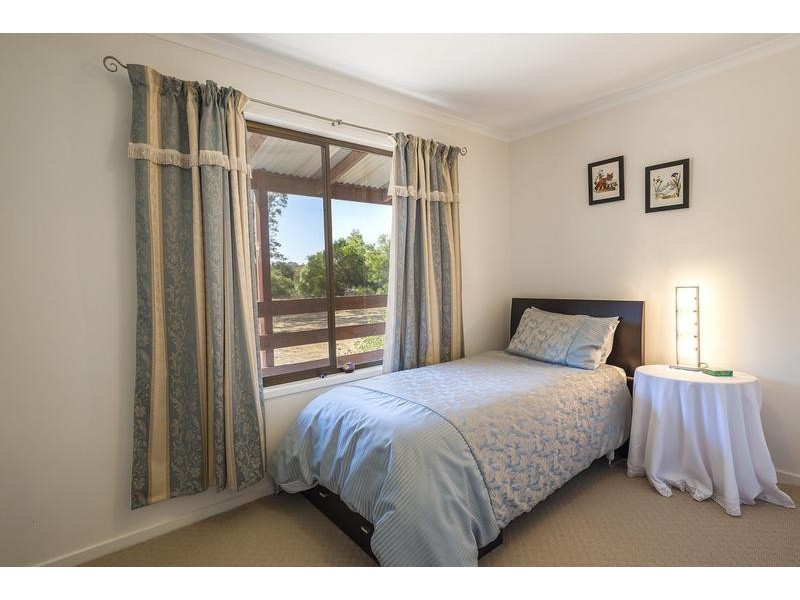 30 Trevor Drive, Taradale VIC 3447